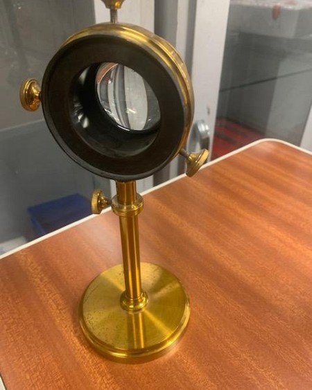 Demonstration Lens on Stand